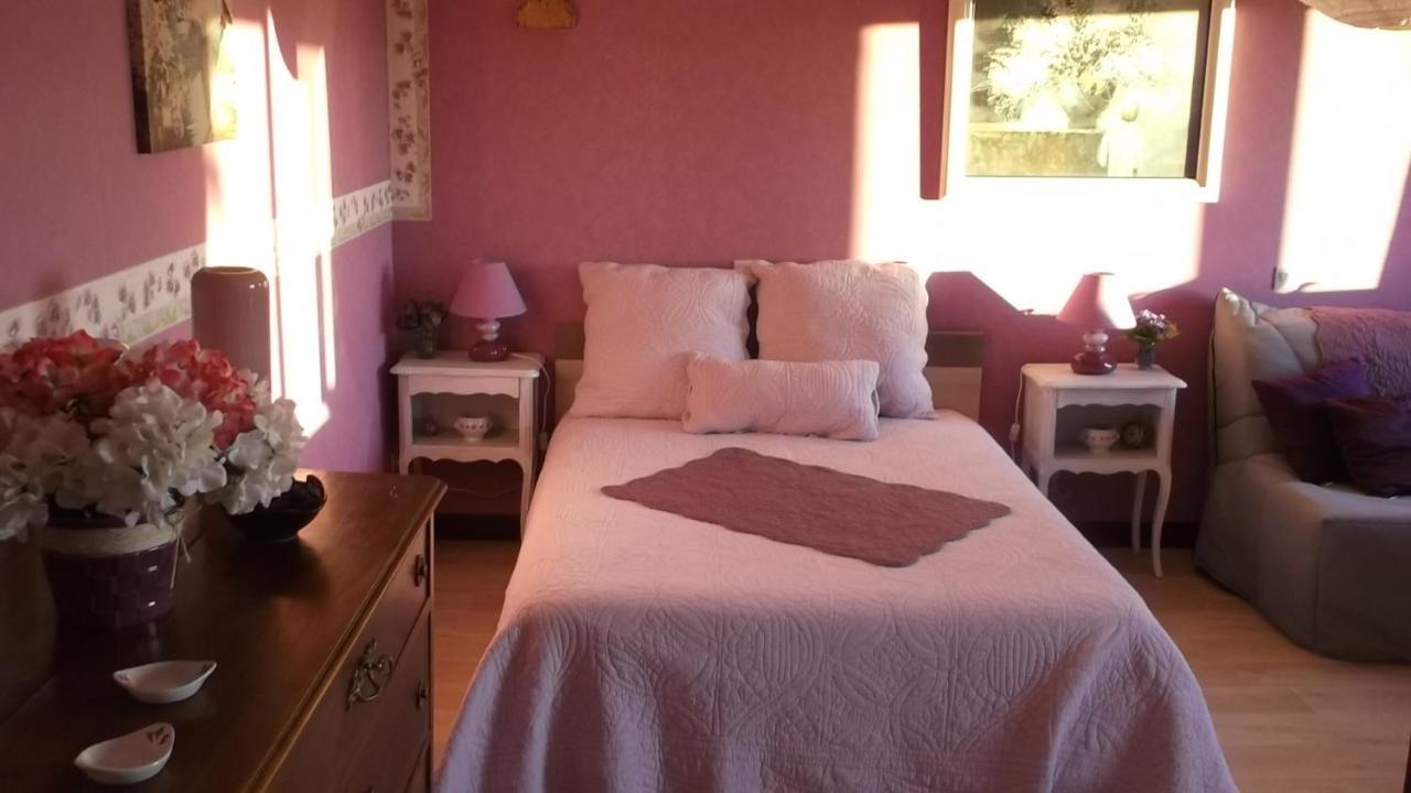 Alain Et Flo Bed and Breakfast Charancieu Εξωτερικό φωτογραφία